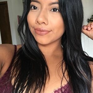 Meet your Posher, Vanessa